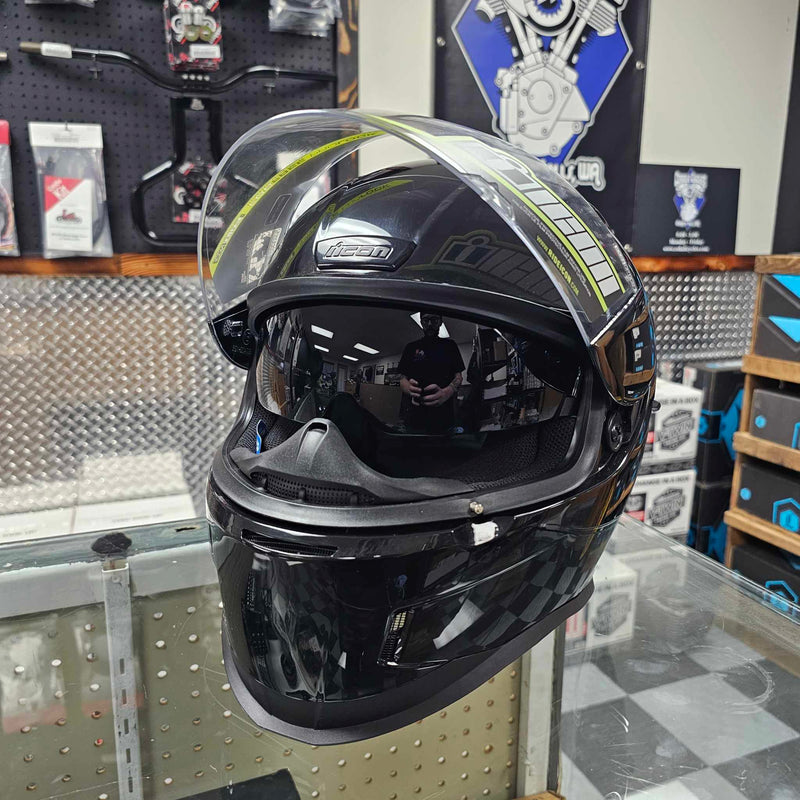 CLOSEOUT Icon Airform Helmet - Gloss Black